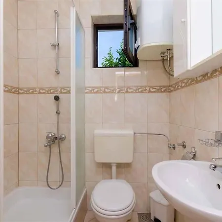 Appartamento In 39229 Crikvenica